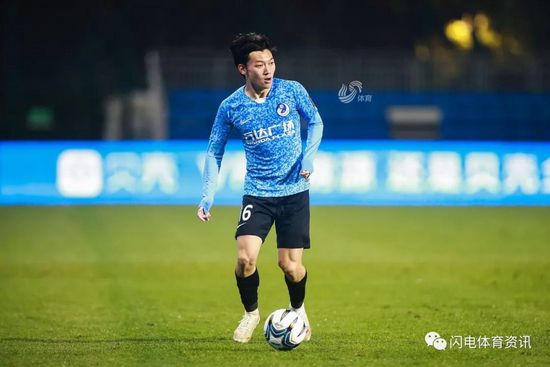 不过《全市场》指出，美职联愿意把球员租借给尤文到意甲本赛季结束，随后贝尔纳代斯基重返多伦多FC，继续踢满两个财年，这样就可以避免补缴税款的问题。